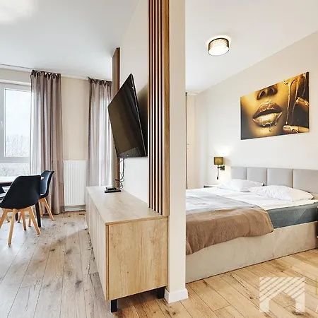 Manu Park I By Lookap Parking Gratis Apartment Lodz  Exterior photo