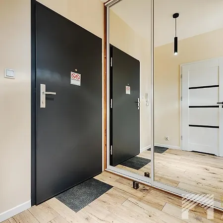 Manu Park I By Lookap Parking Gratis Apartment Lodz  Exterior photo